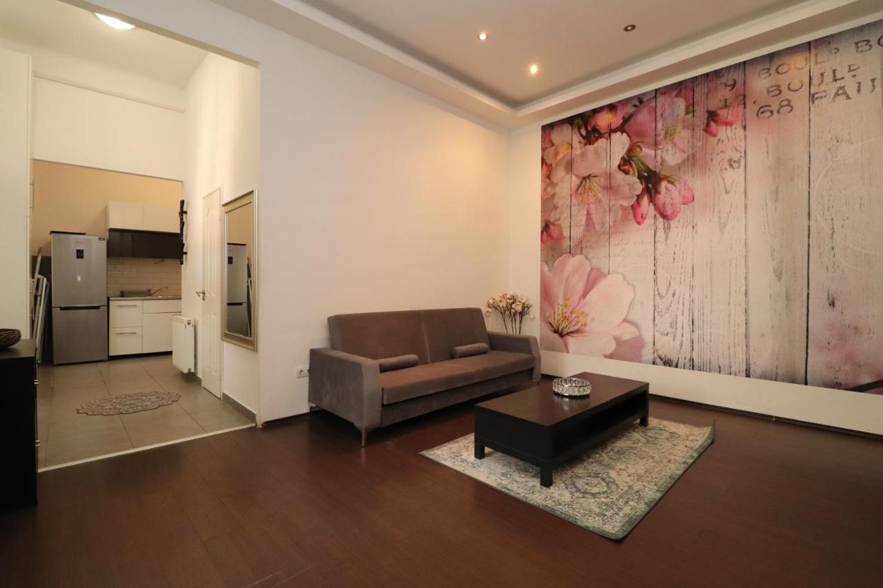 Broadway Downtown Deluxe Budapeşte Dış mekan fotoğraf