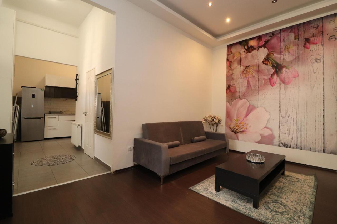 Broadway Downtown Deluxe Budapeşte Dış mekan fotoğraf